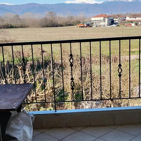 καρδιτσα μοναδικο οικογενειακο