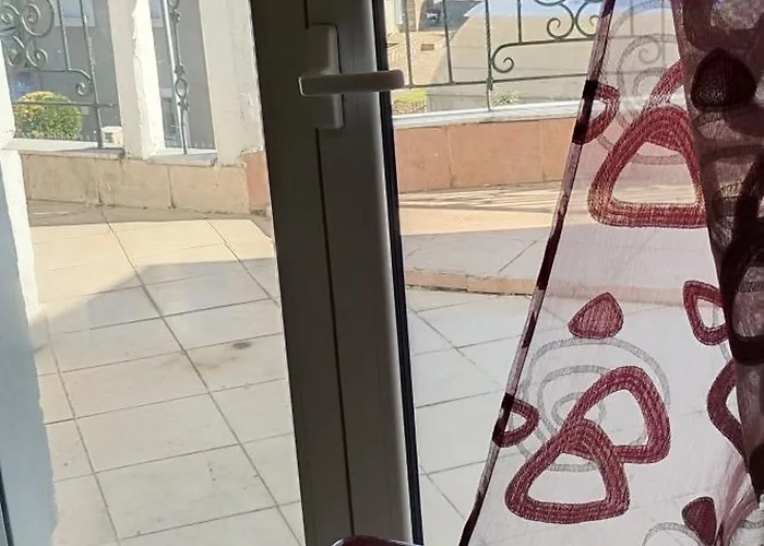 καρδιτσα μοναδικο οικογεκειακο *